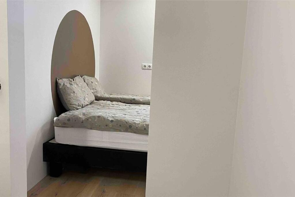 Modern Garage Suite - Free Parking & Self Check In Hveragerdi Esterno foto