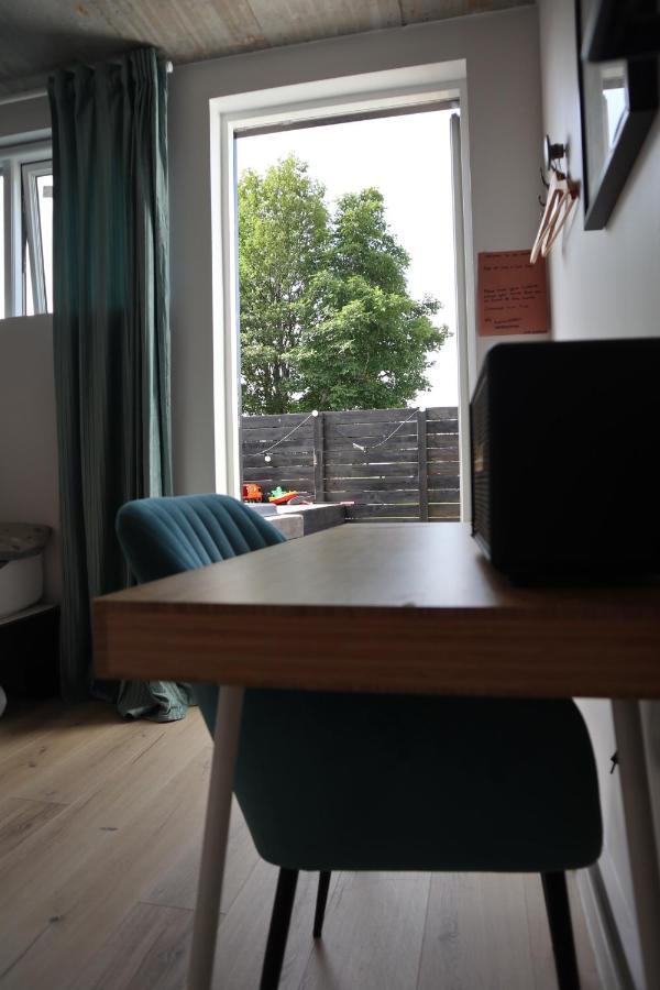 Modern Garage Suite - Free Parking & Self Check In Hveragerdi Esterno foto